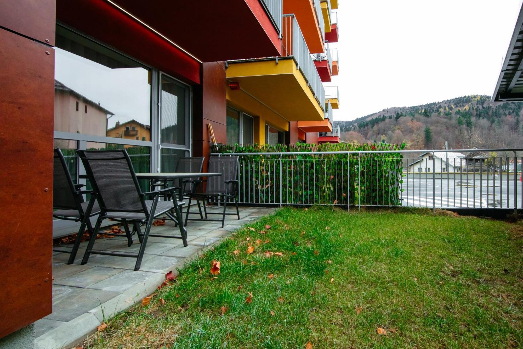 Appartement Mountain Retreat à Sinaia Extérieur photo